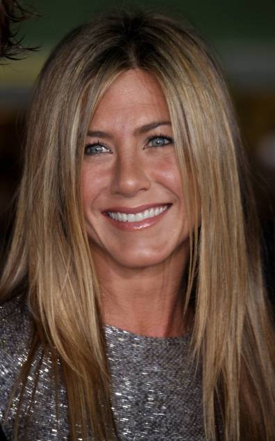 jennifer-aniston-has-straight-hair-things-that-are-straight